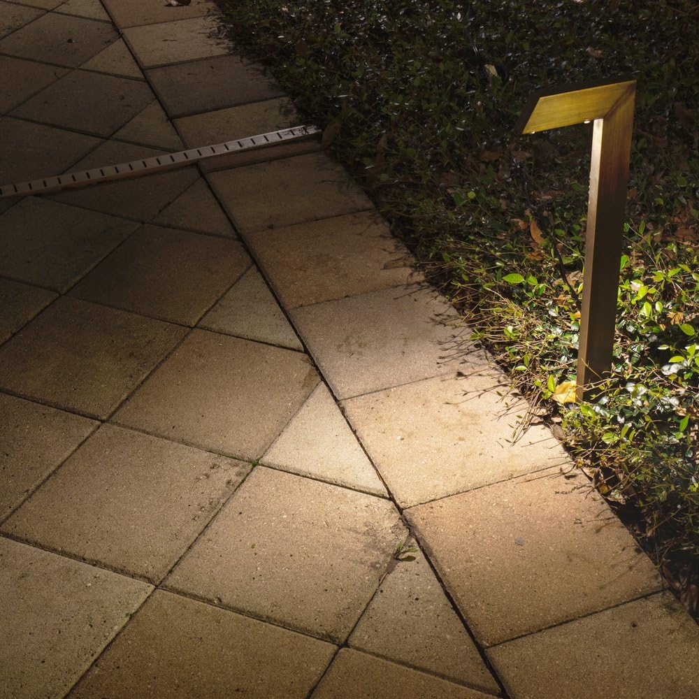 12V Cast Brass Path Light A8411