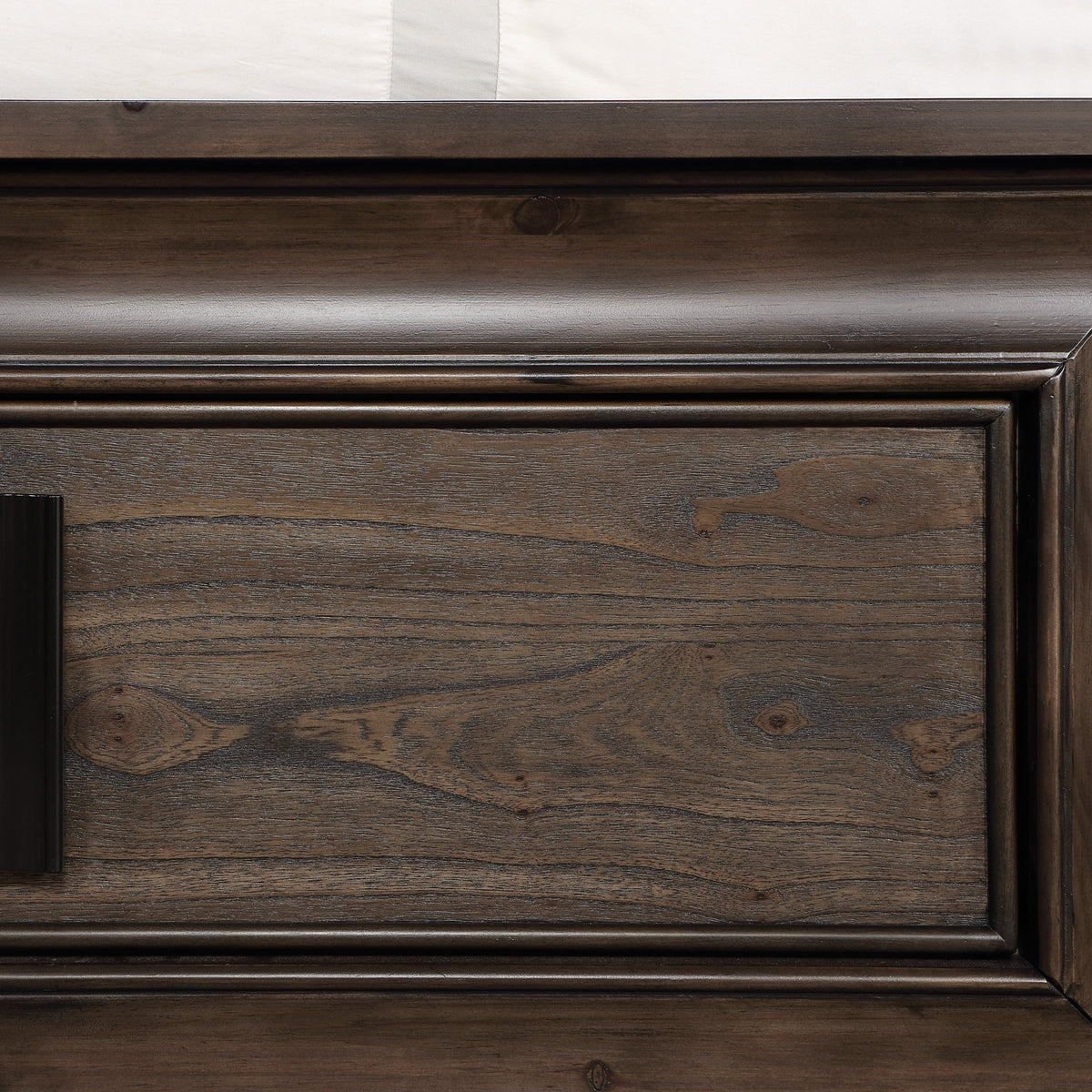Contemporary Wood 5-Drawer Chest in Dark Brown N17176