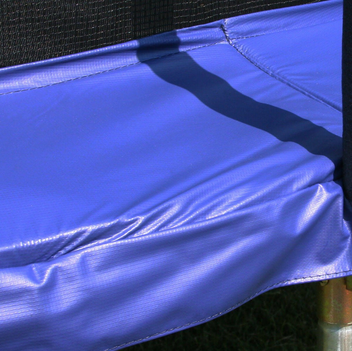 16 ft Trampoline with Wind Stakes, Blue X701852