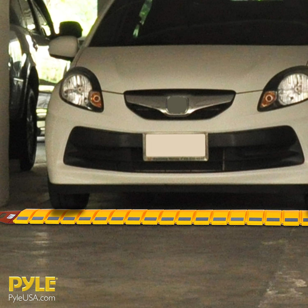 Heavy Duty Reflective Plastic Speed Bump for Driveway Roads Parking Lot L857236