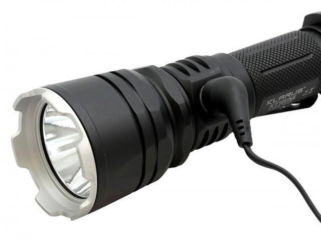 Rechargeable LED Flashlight O50104