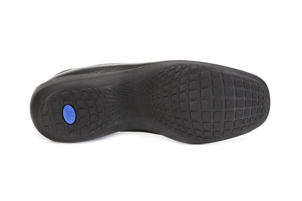 Black Waxed Leather Shoes G430450