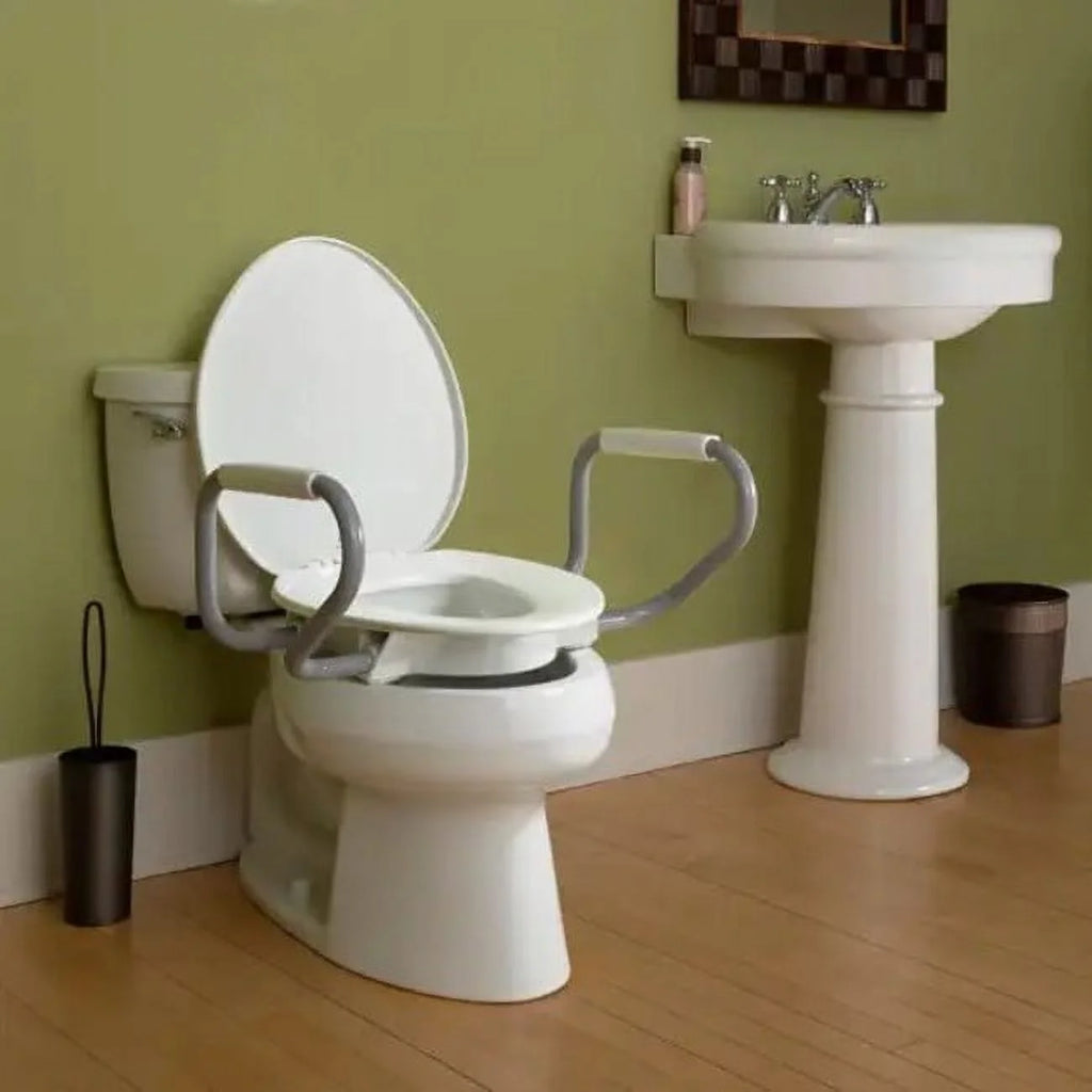 Elongated Closed-Front Toilet Seat And Lid White F7105